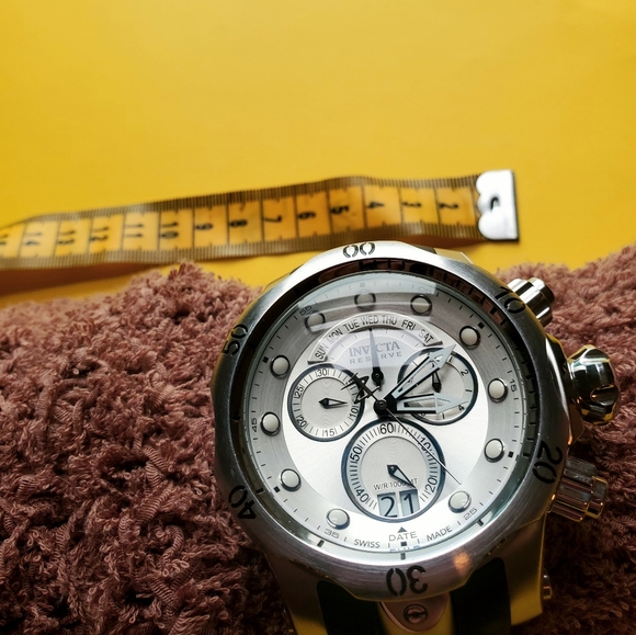 men watch - Picture 9 of 12